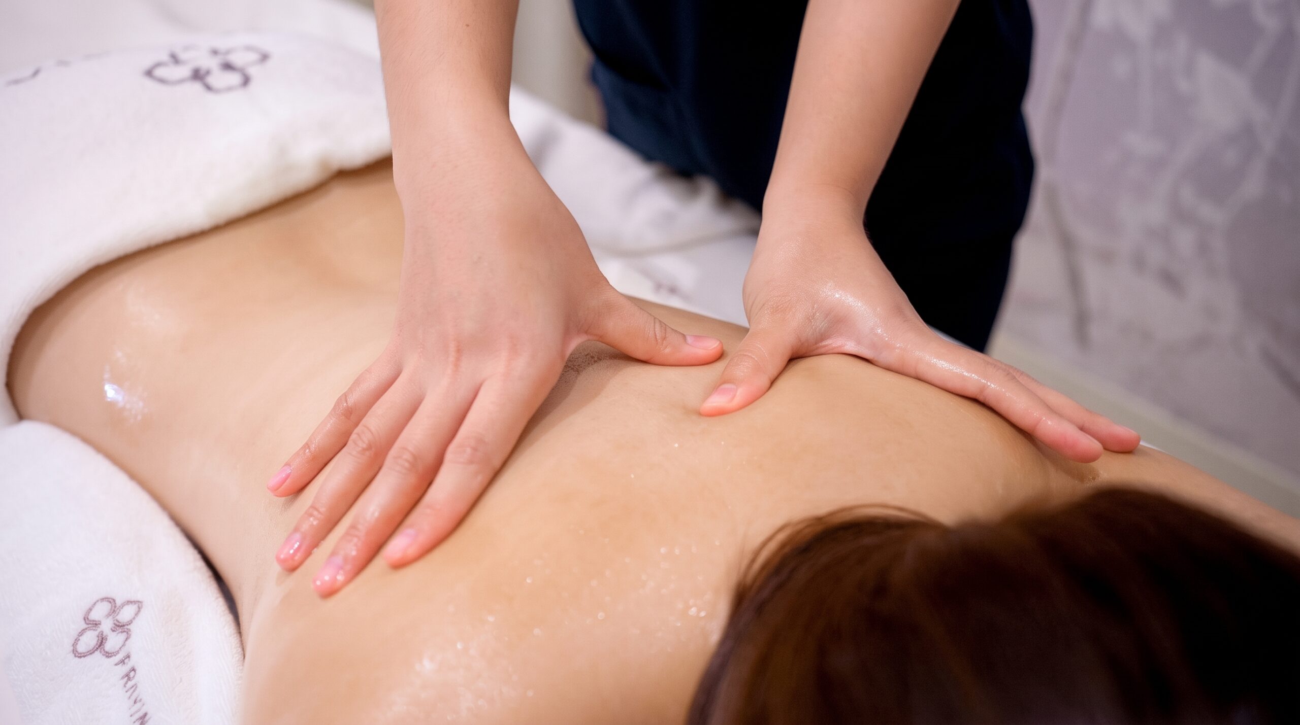 LYMPHATIC MASSAGE TREATMENT